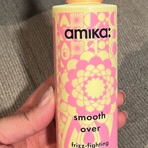 amika Smooth Over Frizz-Fighting Hair Treatment